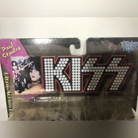 Paul Stanley KISS  Ultra Action Figure W/ Guitar Shooting Star & Album MIB 1997 - Picture 7 of 7